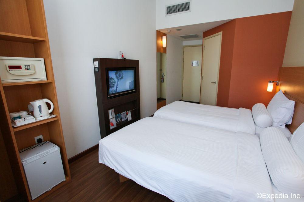 Ibis Novena Khách sạn