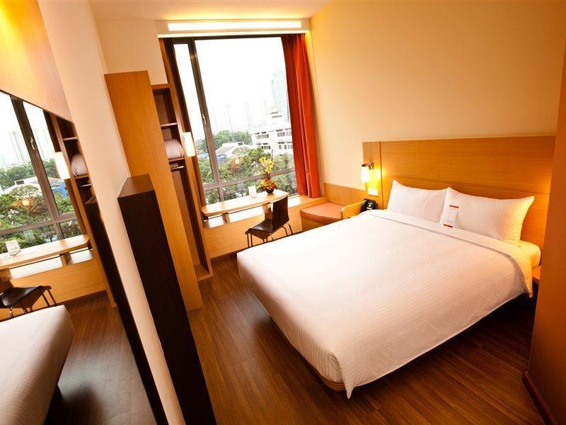 Khách sạn Ibis Novena Singapore